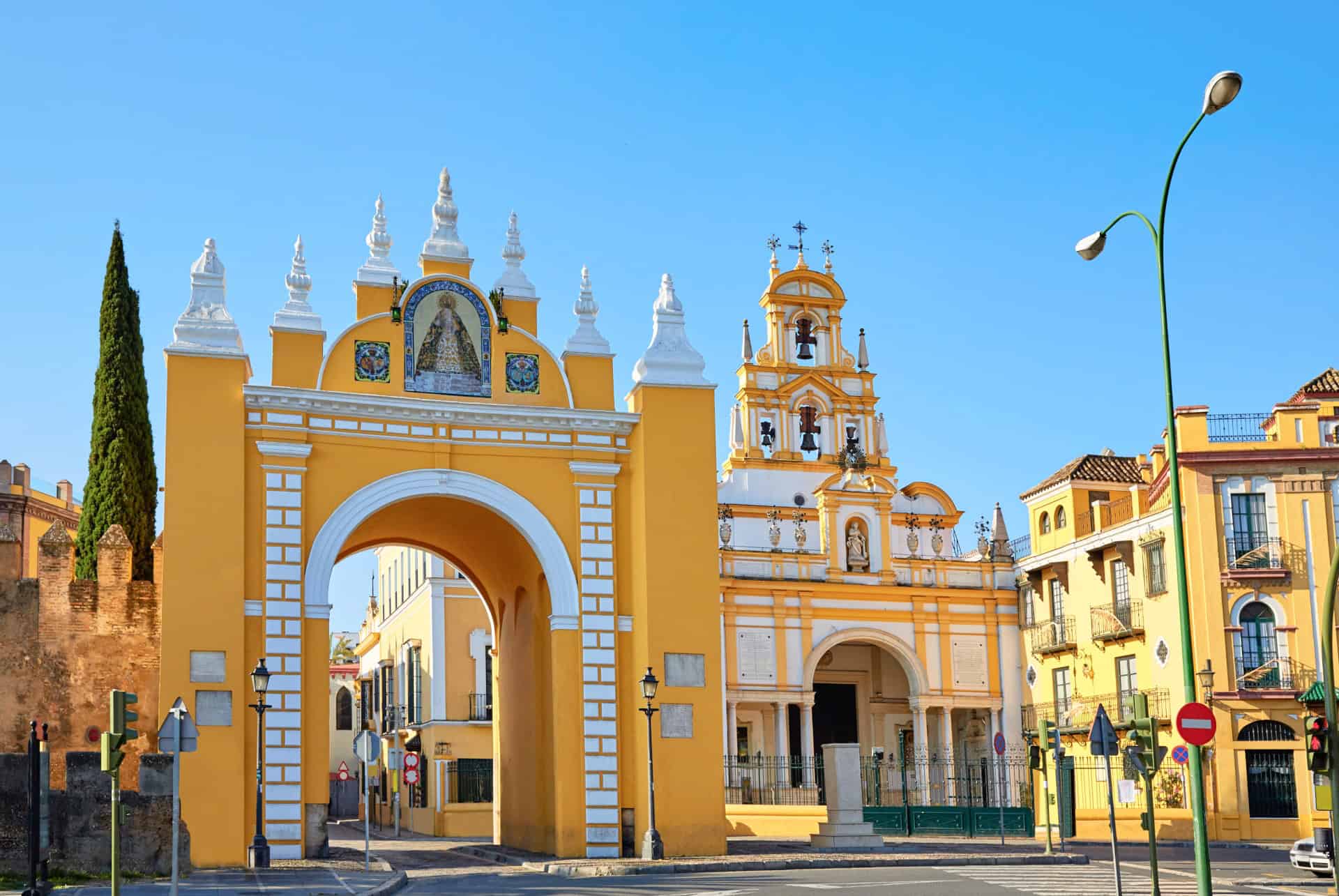 basilique de la macarena quartier alameda basilique de la macarena quartier alameda