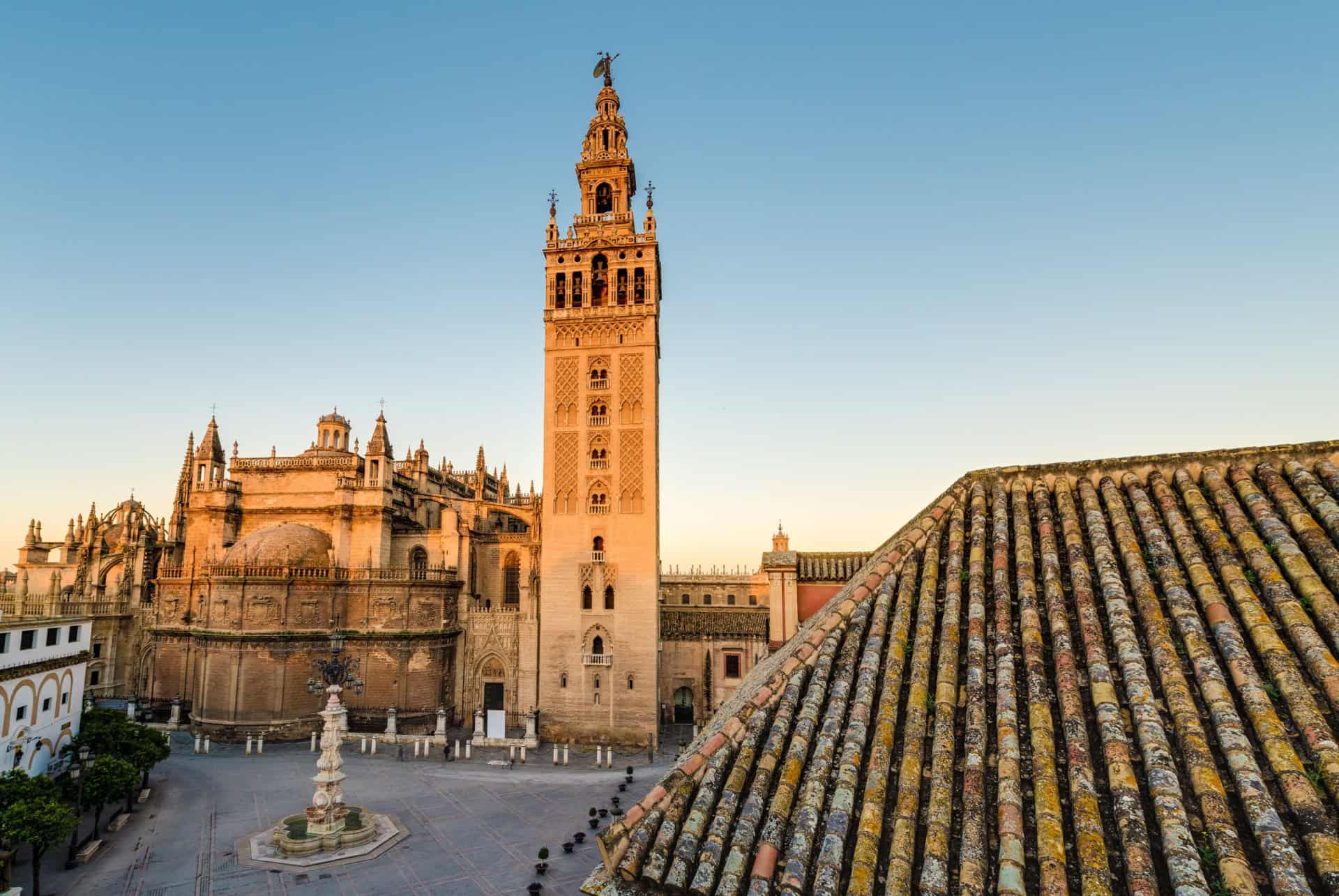 torre giralda torre giralda