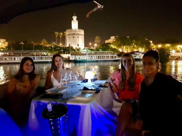 Tour en bateau avec tapas