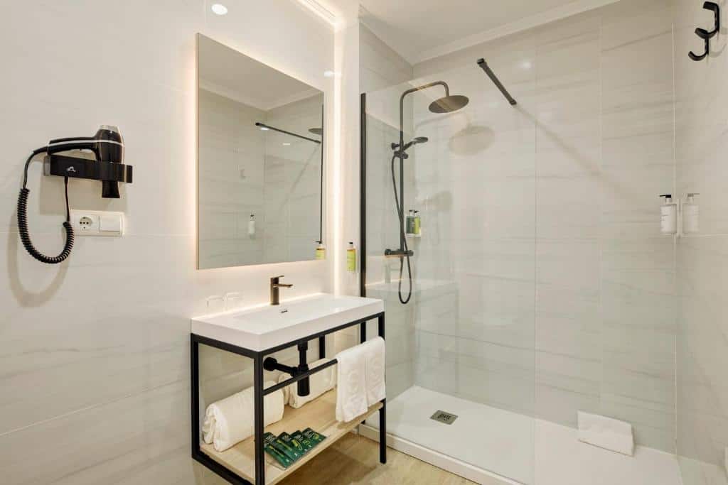 sercotel las casas de los mercaderes seville
