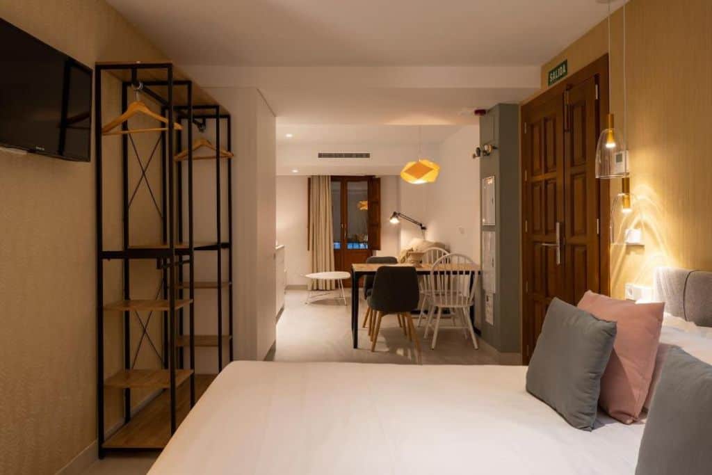calm suites molino corteza del carmen