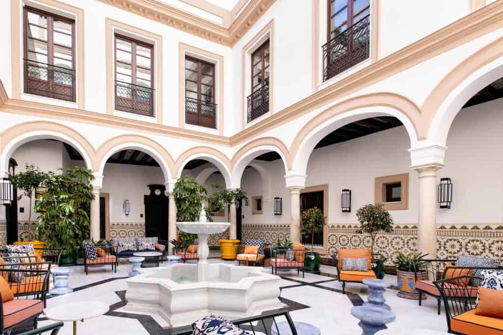 hotel casa palacio don ramon patio