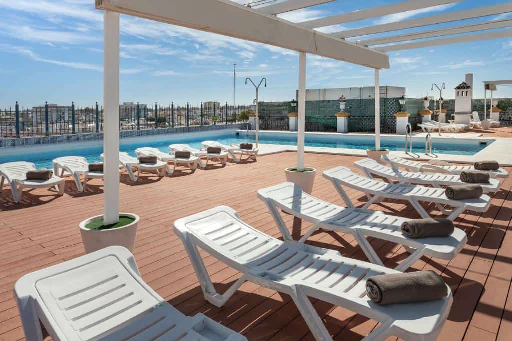 exe sevilla macarena piscine exe sevilla macarena piscine